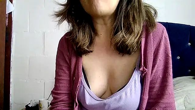 princessbella93 লাইভ XXX চ্যাট