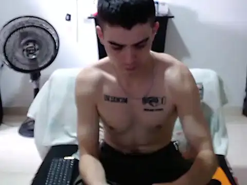 Zac_Efront Live XXX-Chat
