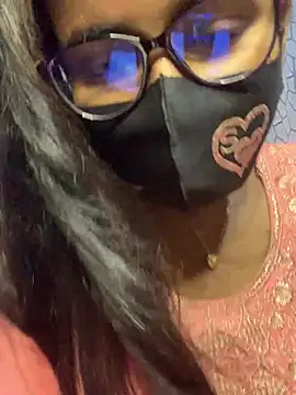 Arpita-20 লাইভ XXX চ্যাট