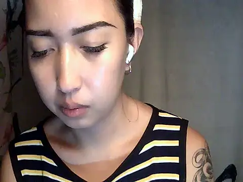 Živý XXX chat XXnaughty_08XX