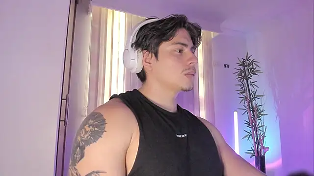Živý XXX chat Giordano_Russo