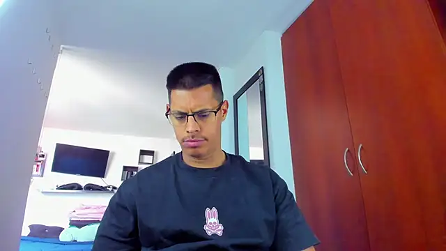 _John_Boy_ live XXX chat