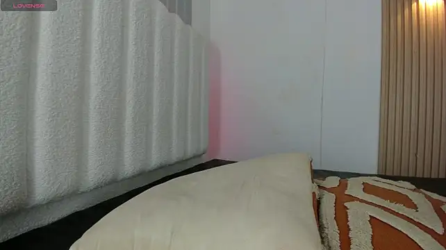 AnitaNoor_ Chat XXX in diretta
