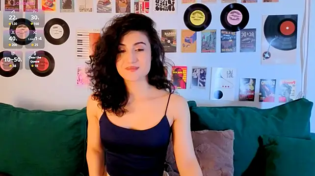 Chat +18 de Maya_Rogerss ao vivo