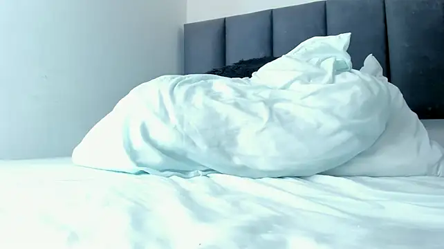 MaraOwen_'s Live XXX Chat