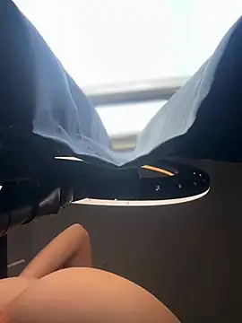 DulceLenns' Live XXX Chat