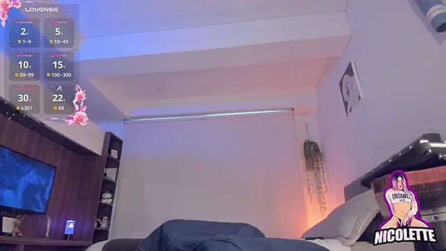 Živý XXX chat nicolette_tay