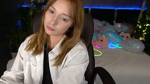 Živý XXX chat LizzaMoonn