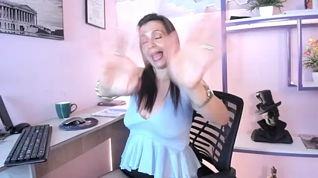 Živý XXX chat milenahot__69