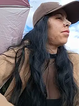 Czat XXX na żywo – Luianna