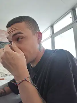 Živý XXX chat AlphaMasterXxx