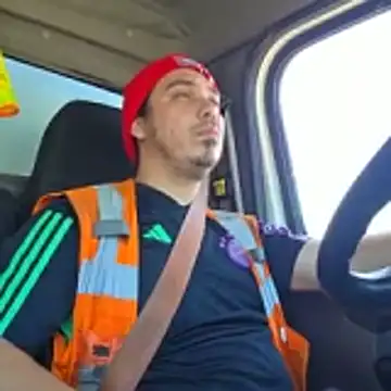 luis97fer: вебк ам-шоу