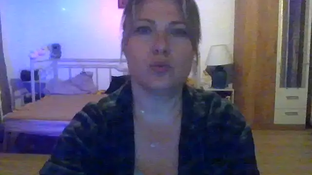 Czat XXX na żywo – ElenaLove888