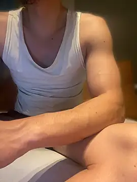 Pokazy przed kamerką – Hotdickxl