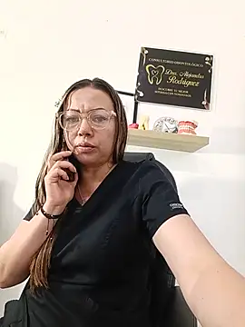 دردشة _Dentist-Madisson_04 الجنسية المباشرة