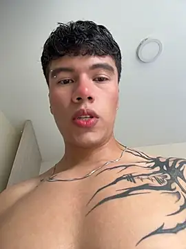 Logan_smith1のライブXXXチャット