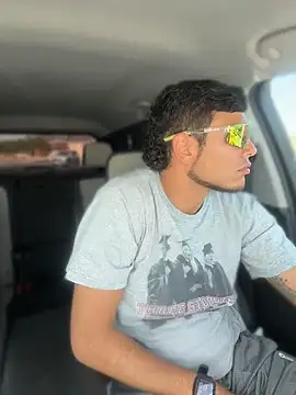 Chat +18 de StrokingDaddy4 ao vivo