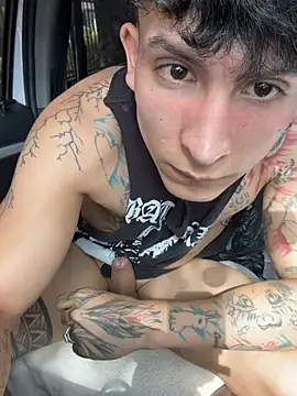 _Tomy08calderon's Live XXX Chat
