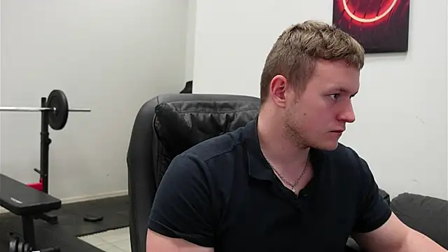 Chat +18 de Richard_Dullas ao vivo