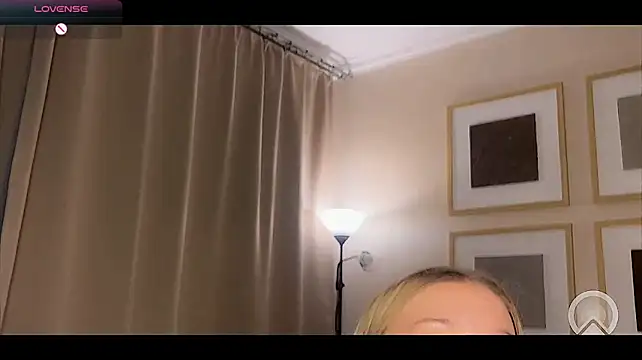 Онлайн чат XXX AliceSpice