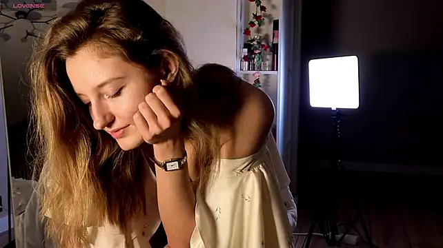 AvelinaSchepp Chat XXX live