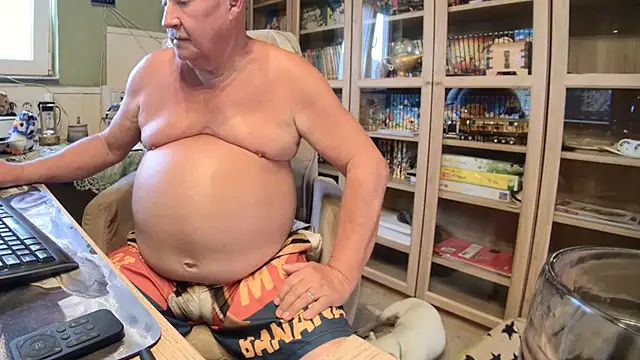 Pokazy przed kamerką – Hotlava66