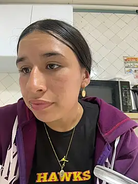 LilyRossi_'s Live XXX Chat