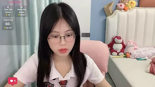 Chat +18 de Luna-666 ao vivo