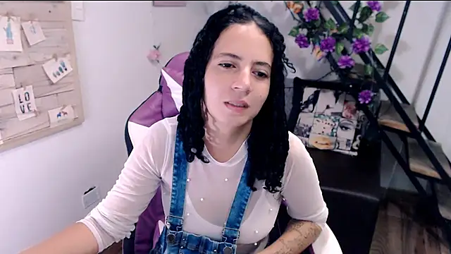 Živý XXX chat samantha_baby_