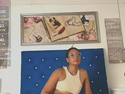 Zoe-Smitthh Live XXX-Chat