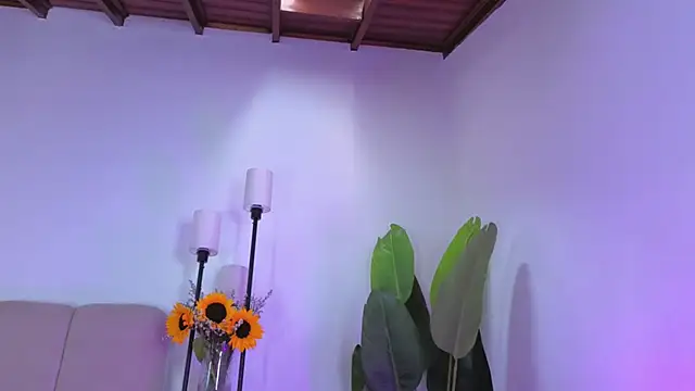 LinnaGardenia Obrolan Langsung XXX