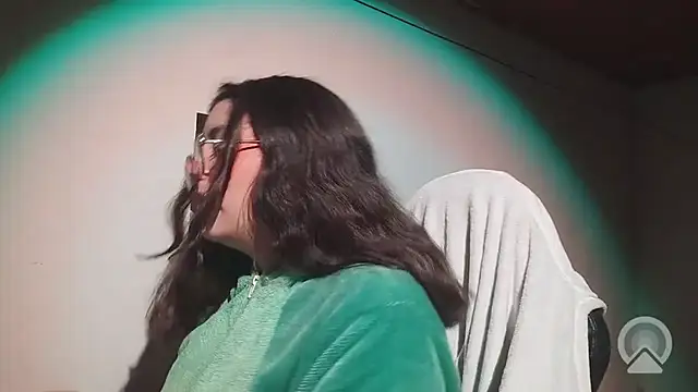 دردشة Pao_Ly الجنسية المباشرة