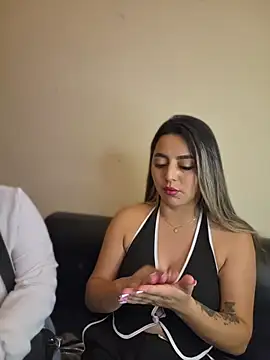 Chat XXX ao vivo de CelesteBlaze_