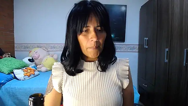 sharoon_cheerry's Live XXX Chat