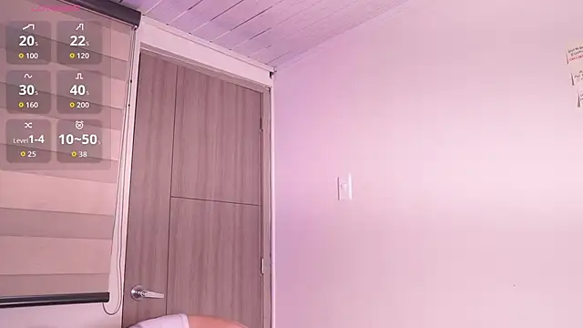 dakotaa_01 Chat XXX in diretta