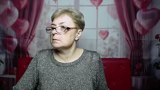 EmiliaGree: απευθείας συνομιλία ΧΧΧ