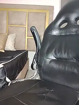 _Shirley_ Live XXX Chat