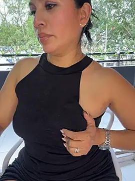 Sofia_ConversのライブXXXチャット