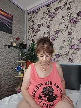 LIONESSQUEEN307: απευθείας συνομιλία ΧΧΧ