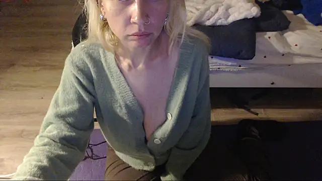 amanda_kiss_kissのライブXXX  チャット