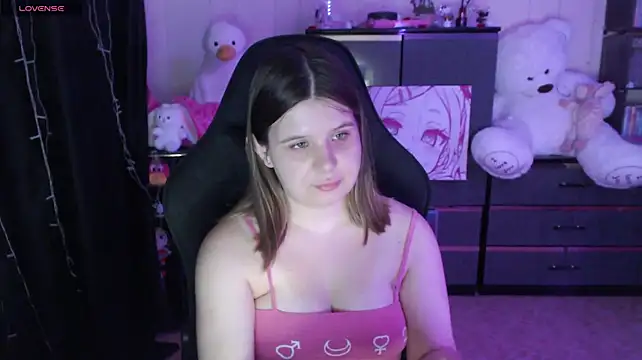 AmyVibess Adlı Modelin Canlı XXX Sohbeti