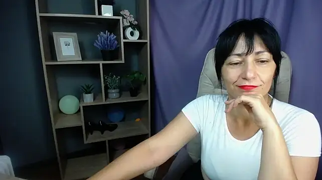 LiluGrants' Live XXX Chat