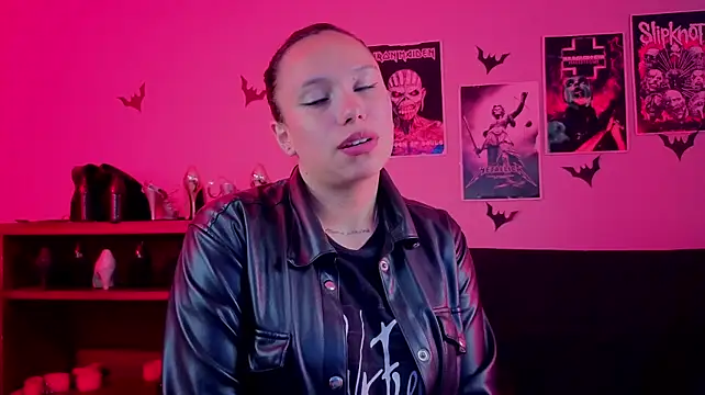 lilith-deveraux 라이브 XXX 채팅