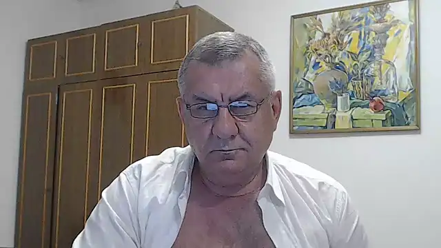 machomale3: онлайн-секс-чат