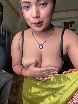 dr-priyanka's Live XXX Chat