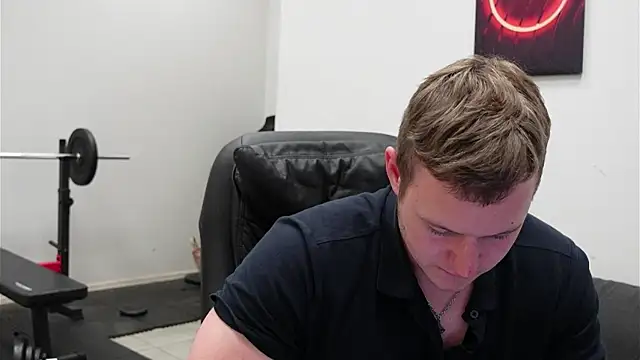 Richard_Dullas XXX чат на живо