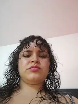 Chat XXX en directo de SeleneLuminari8