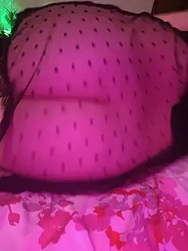 Chatroom XXX en direct de Quenn_Chiraz_Squirt