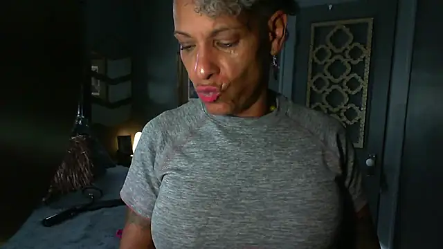 CeceilaMoonn Live XXX chat