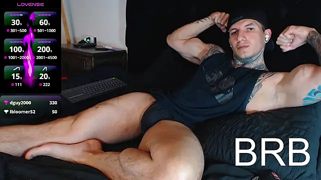 XXX chat uživo modela Shane_Clay